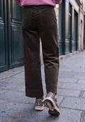 Mid Waist Wide Leg Hose im Casual Fit charred brown