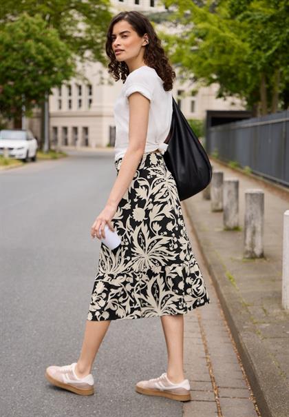 Midi-Rock mit Volants und Print black