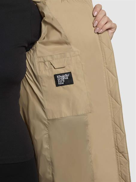 Mikia2 138 tao-sand