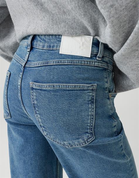 Minah honesty mid blue
