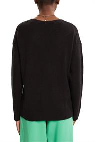 Mit Wolle: flauschiger Pullover black