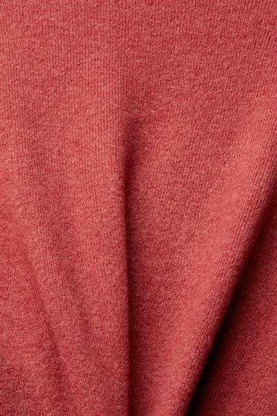 Mit Wolle: flauschiger Pullover terracotta