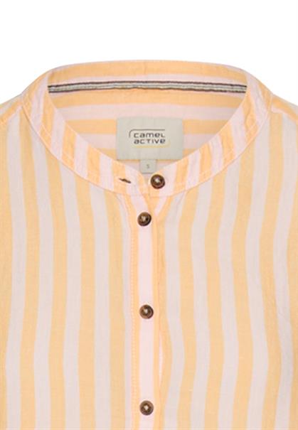Mittellanges Kleid mit Rückenfalte apricot