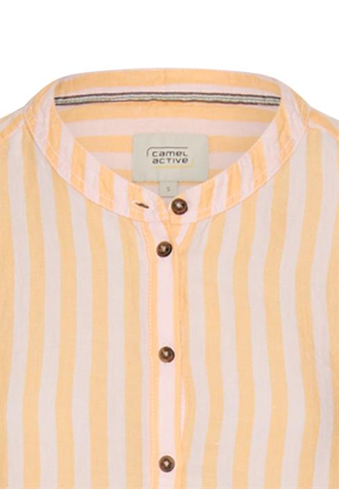 mittellanges-kleid-mit-rückenfalte-apricot