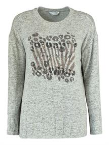 Modell: Pullover Aviva light grey