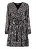 Modell: SH P DR Romina 2021 black leo