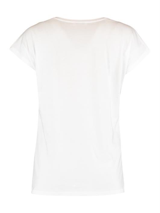 modell-shirt-manuela-white