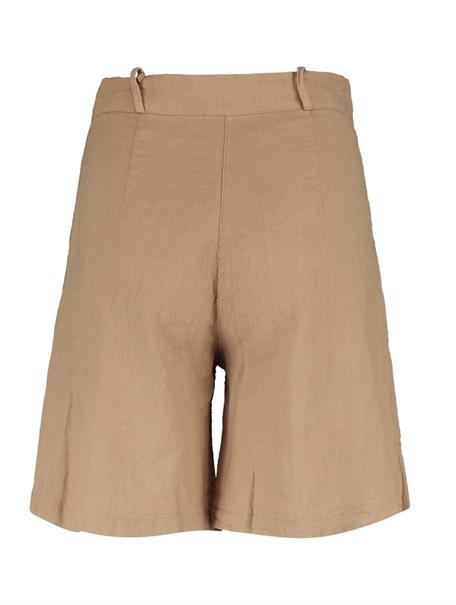 Modell: Shorts Eileen mud