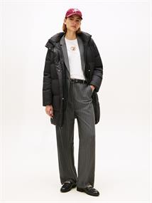 MODERN DOWN REG COAT black