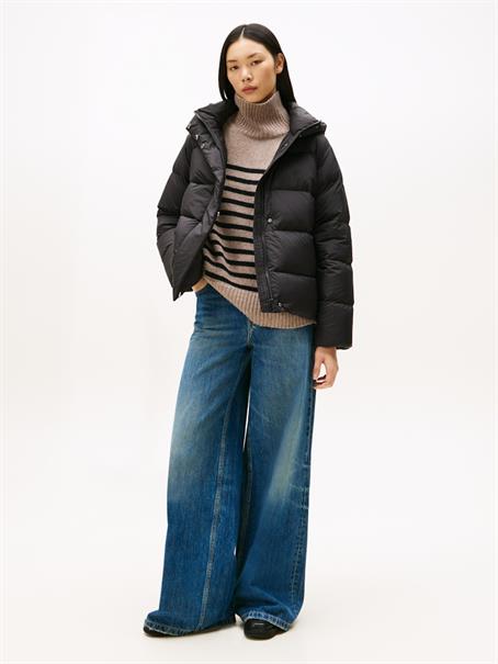 MODERN DOWN REG JACKET black