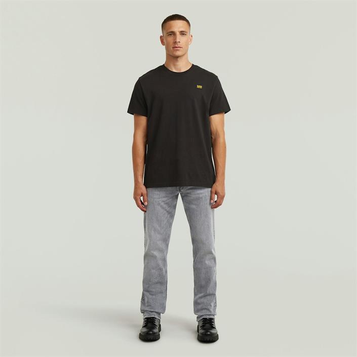 mosa-straight-faded-grey-neblina