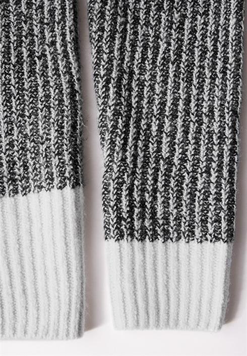 mouliné-pullover-black