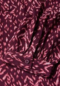 mulberry red