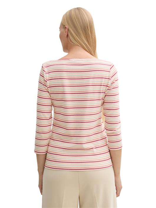 multicolor-regular-stripe