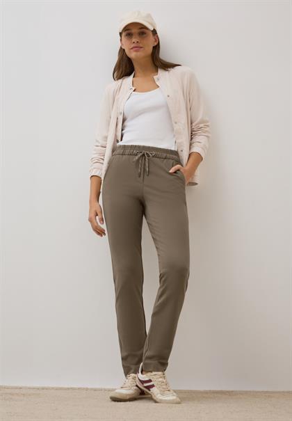 natural taupe