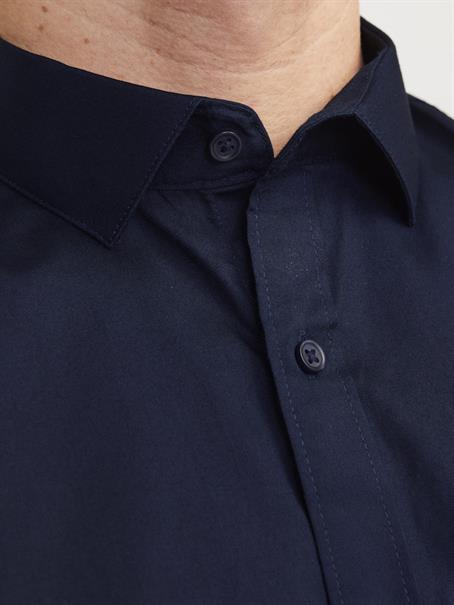 navy blazer