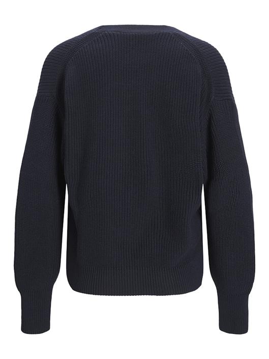 navy-blazer