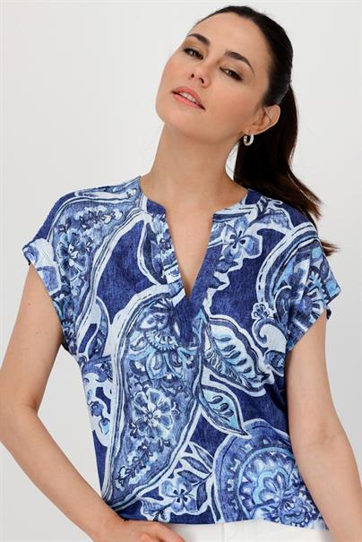 navy blue gemustert