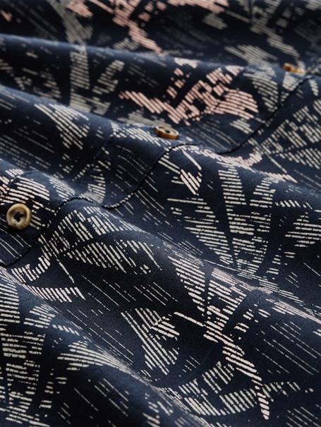 navy green palm design