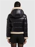 Nessie2 200 black