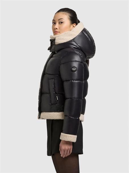 Nessie2 200 black