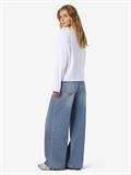 NMANDY LW DAD JEANS VI552MB APJ NOOS medium blue denim