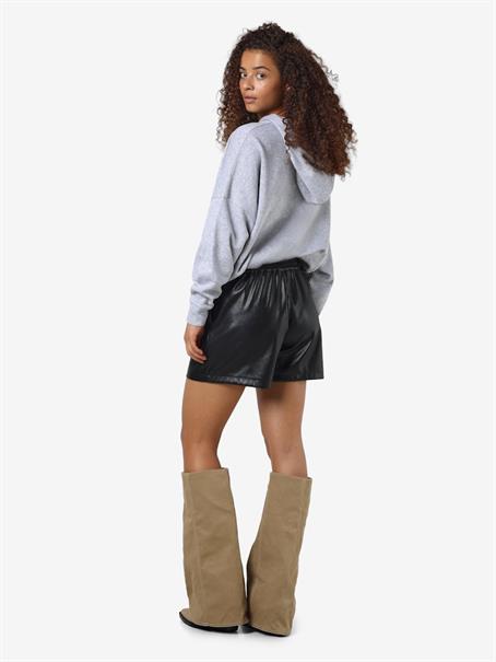 NMANDY PU HW SHORTS WVN NOOS black