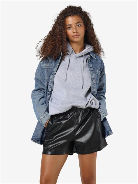 NMANDY PU HW SHORTS WVN NOOS black