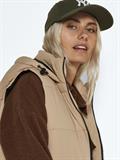 NMAURORA HOOD VEST NOOS hellbraun2