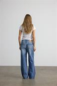 NMBRANDY NW LOOSE JEANS VI552MB APJ NOOS medium blue denim