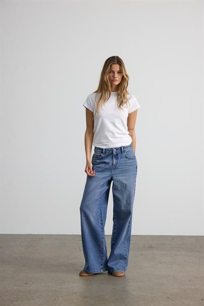 NMBRANDY NW LOOSE JEANS VI552MB APJ NOOS medium blue denim