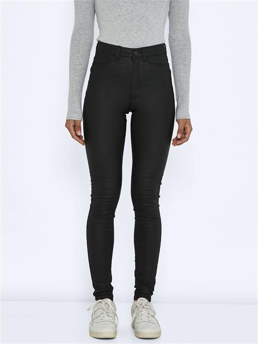 nmcallie-hw-skinny-coated-pants-noos-black
