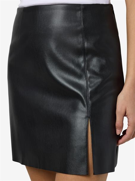 NMCLARA PENNY PU HW SLIT SKIRT NOOS black