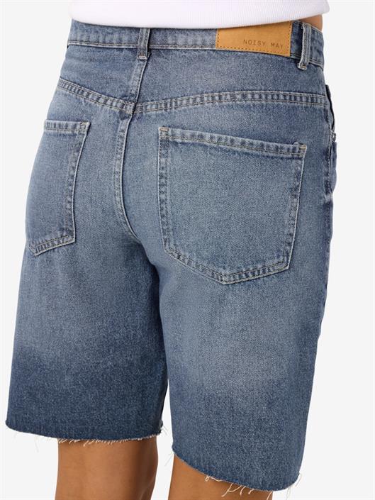 nmholla-nw-loose-shorts-az426mb-noos-medium-blue-denim