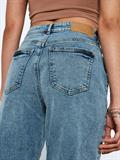 NMKATY HW SLIM MOM ANK JEAN AZ172LB NOOS light blue denim