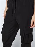 NMKIRBY HW CARGO PANTS WVN NOOS black