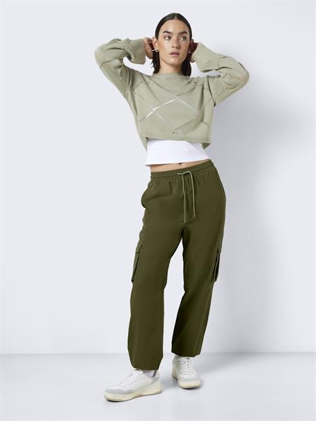NMKIRBY HW CARGO PANTS WVN NOOS grün1
