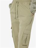 NMKIRBY HW CARGO PANTS WVN NOOS grün2