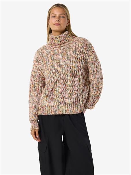 NMMARNEY L/S HIGH NECK KNIT FWD NOOS eggnog