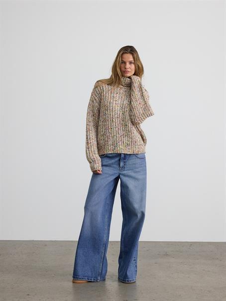 NMMARNEY L/S HIGH NECK KNIT FWD NOOS eggnog