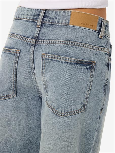 NMMINDIE NW BERMUDA SHORTS AZ411LB NOOS light blue denim