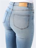 NMSALLIE HW FLARE JEAN VI162LB FWD NOOS light blue denim