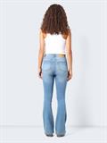 NMSALLIE HW FLARE JEAN VI162LB FWD NOOS light blue denim
