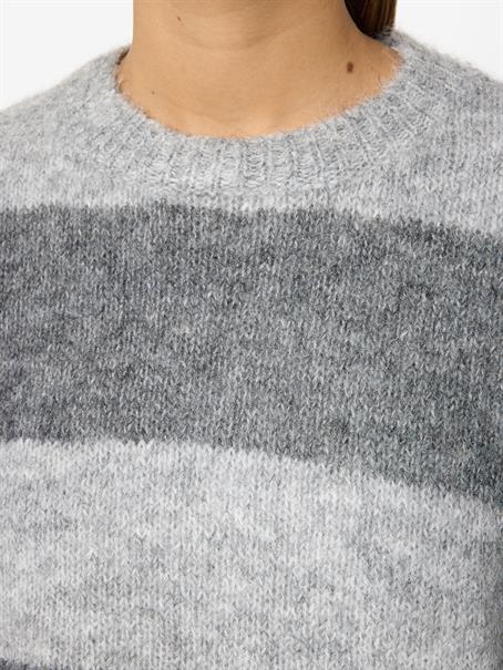 NMSUTTON L/S OVERSIZED KNIT FWD NOOS light grey melange