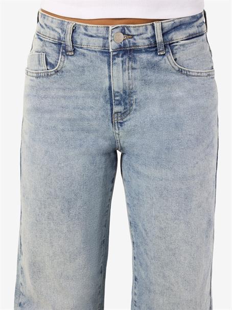 NMYOLANDA MW WIDE STR AZ236LB NOOS light blue denim