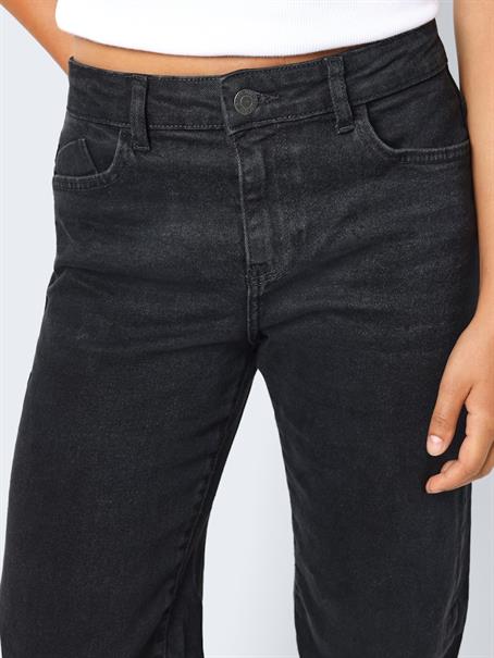 NMYOLANDA NW WIDE JEANS BLACK FWD NOOS black denim
