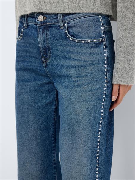 NMYOLANDA NW WIDE LEG STUD JEANS AZ308MB medium blue denim