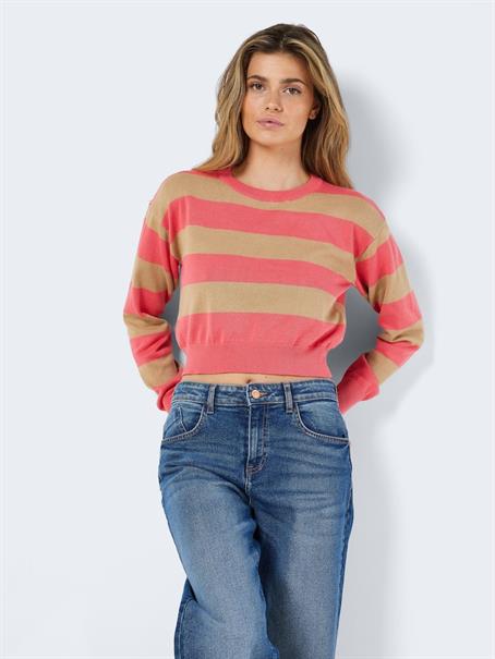 NMZOE L/S O-NECK CROP KNIT NOOS sun kissed coral