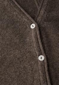 nomad brown mel.