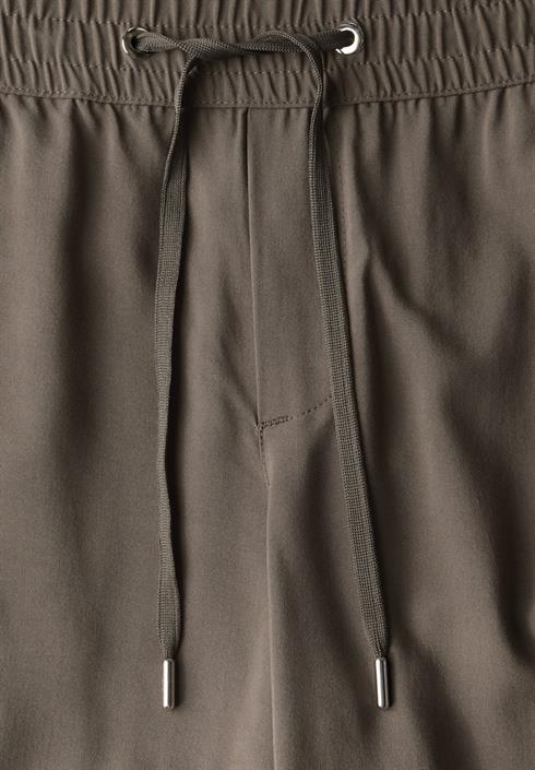 nomad-brown